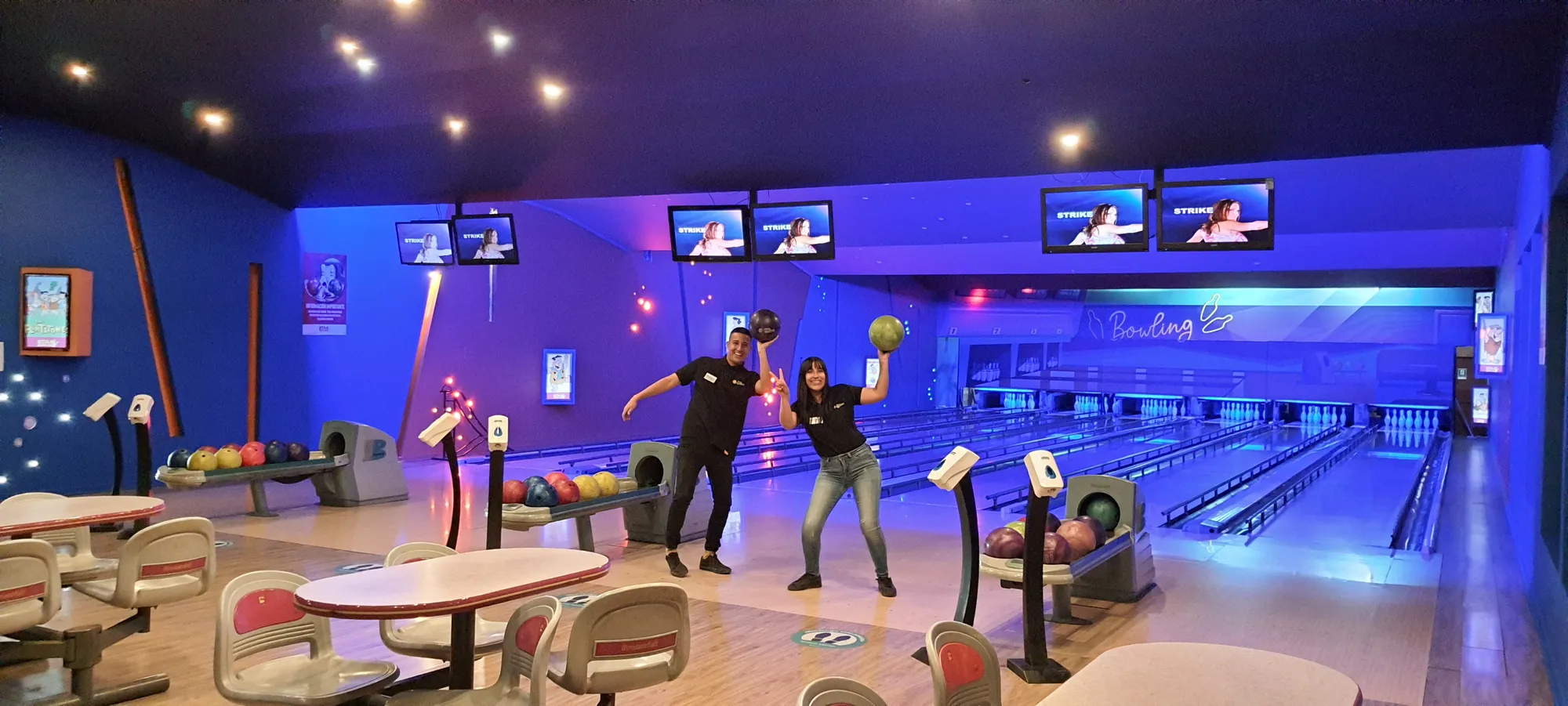 Star Bowling