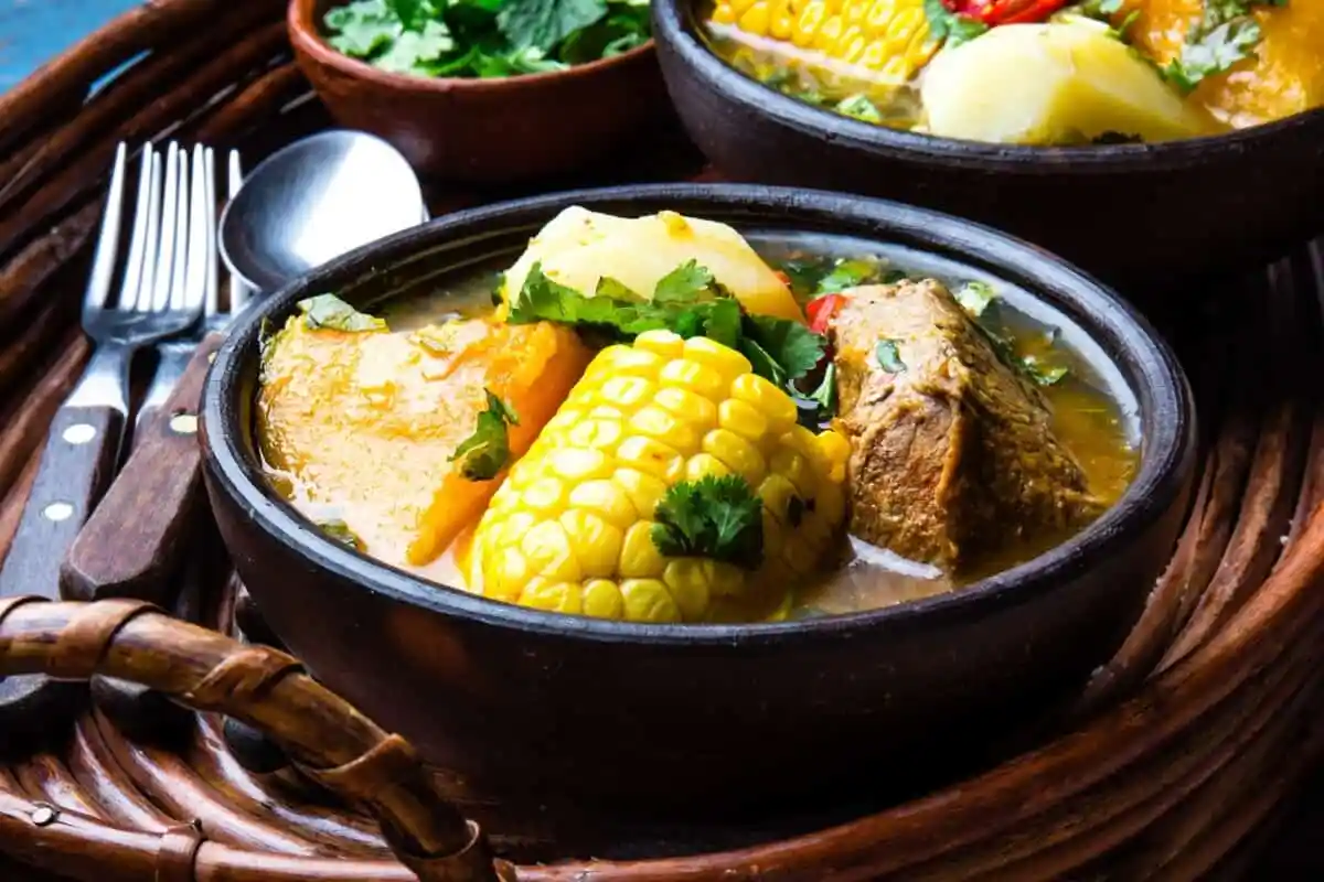 Almuerzo Criollo